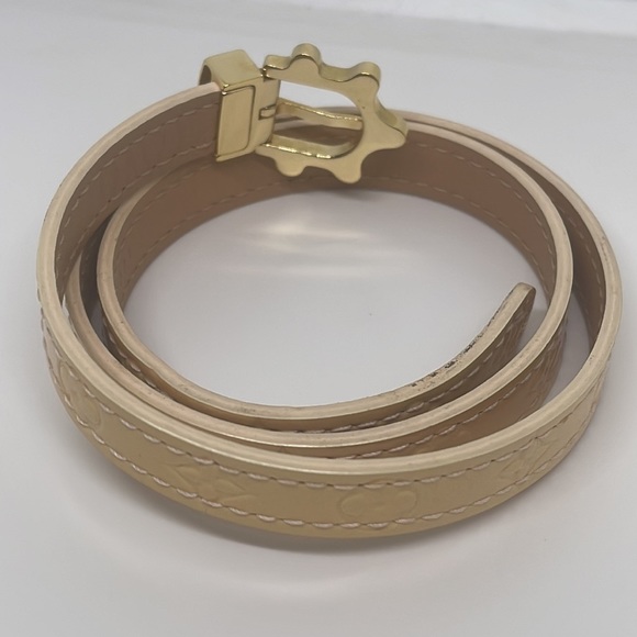 Louis Vuitton Yellow Bracelet - Picture 2 of 12